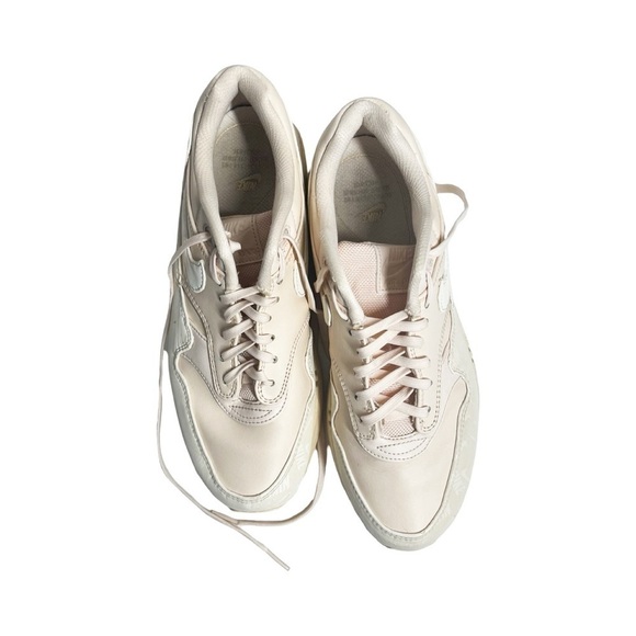 NIKE Air Max 1 LX Guava Ice Women’s Shoes Sz 9 - Picture 2 of 7